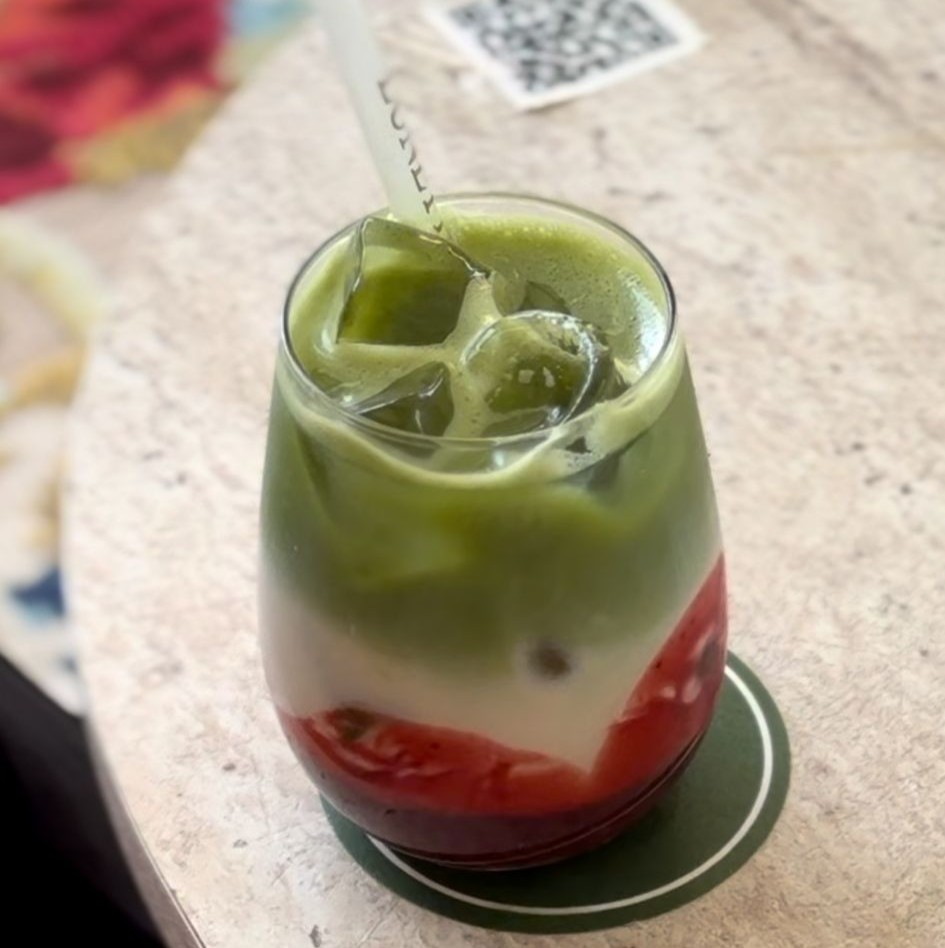ICE STRAWBERRY MATCHA